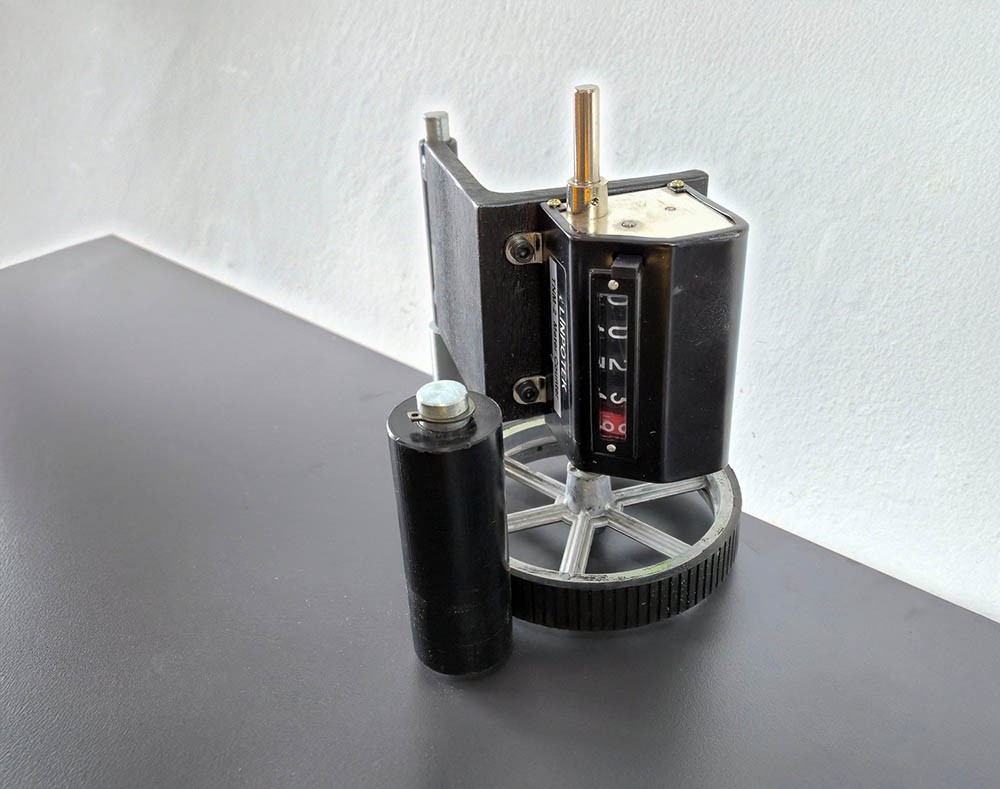Manual Wall Rewinder - Flat Pack